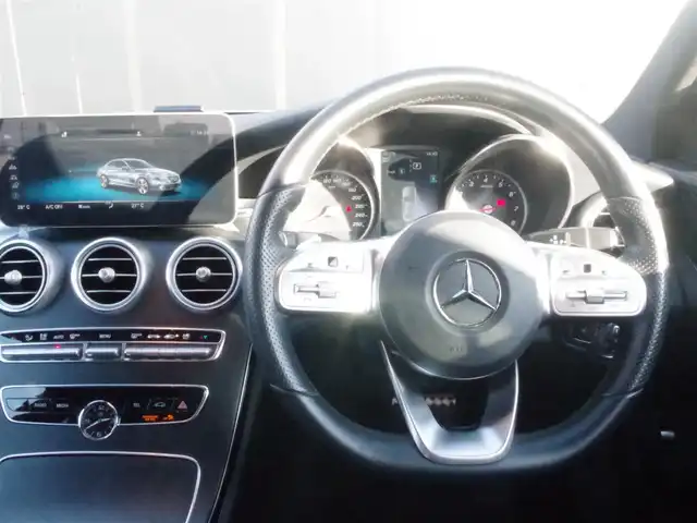メルセデス・ベンツ Ｃ２００ 4マチック AVG AMGライン 岩手県 2019(平31)年 6万km ダイヤモンドホワイト アクティブブレーキアシスト/レーンチェンジアシスト/ブラインドスポット/アテンションアシスト/純正HDDナビ/フルセグTV/バックカメラ/DSRC/黒革シート/パワーシート/シートヒーター/エアサス/マルチビームLED