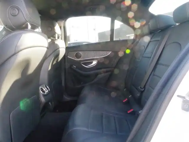 メルセデス・ベンツ Ｃ２００ 4マチック AVG AMGライン 岩手県 2019(平31)年 6万km ダイヤモンドホワイト アクティブブレーキアシスト/レーンチェンジアシスト/ブラインドスポット/アテンションアシスト/純正HDDナビ/フルセグTV/バックカメラ/DSRC/黒革シート/パワーシート/シートヒーター/エアサス/マルチビームLED