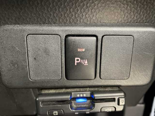 ダイハツ トール X SAⅢ 道央・札幌 2019(平31)年 13.1万km レーザーブルークリスタルシャイン ・4WD/寒冷地仕様/・純正ナビ　フルセグ/BT/CD/DVD/SD/USB/・バックカメラ/・片側パワースライド/・コーナーセンサー/・アイドリングストップ/・オートハイビーム/・オートライト/・ETC/・夏タイヤAW積込/・社外エンジンスターター/・前方ドライブレコーダー/・純正フロアマット/・ドアバイザー/・衝突被害軽減システム/・スマートキー×2/・保証書/取説/・記録簿