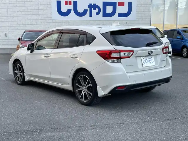 スバル インプレッサ スポーツ 2．0i－L アイサイト 東京都 2017(平29)年 8.1万km クリスタルホワイトP 【(株)IDOMが運営する【じしゃロン昭島店】の自社ローン対象車両になります。こちらは現金ご利用時の価格です。自社ローンご希望の方は別途その旨お申付け下さい。】/ディーラーOPナビ/BT/SD/CD/DVD/フルセグ/ワンオーナー/バック、サイドカメラ/ドライブレコーダー（前）CS-LR830D/ETC付/４WD/ステアリングスイッチ/スマートキー/LEDライト/AUTOライト/クルーズコントロール（追従走行有）/フロアマット純正