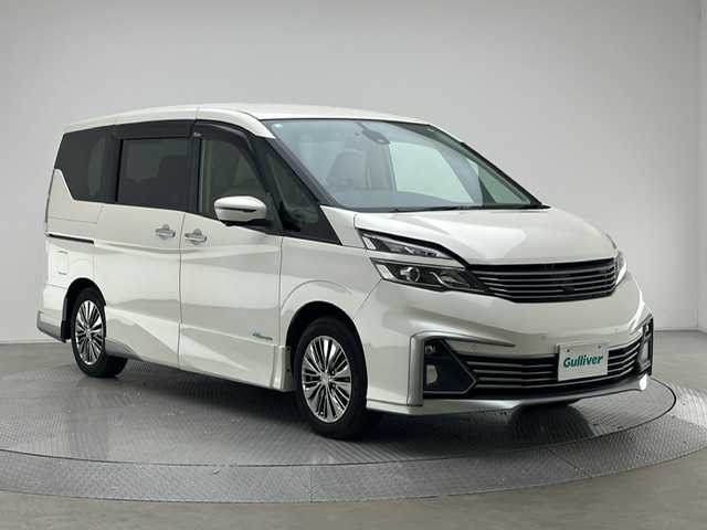 日産 セレナ ライダー オーテック 30th 兵庫県 2017(平29)年 9.1万km ブリリアントホワイトパール 純正9インチナビ（FM/AM・CD/DVD・BT・フルセグ）/バックカメラ/全方位カメラ/両側パワースライドドア/プロパイロット/ETC/デジタルインナーミラー/フリップダウンモニター/純正AW16インチ/純正フロアマット/プッシュスタート/スマートキー2本/シートヒーター（D/N席）/革シート/革巻きステアリング/電動パーキング/オートブレーキホールド/チャイルドシート対応/自動駐車システム/オートライト/LEDヘッドランプ/フォグランプ/電動格納ミラー/ウインカーミラー/ドアバイザー