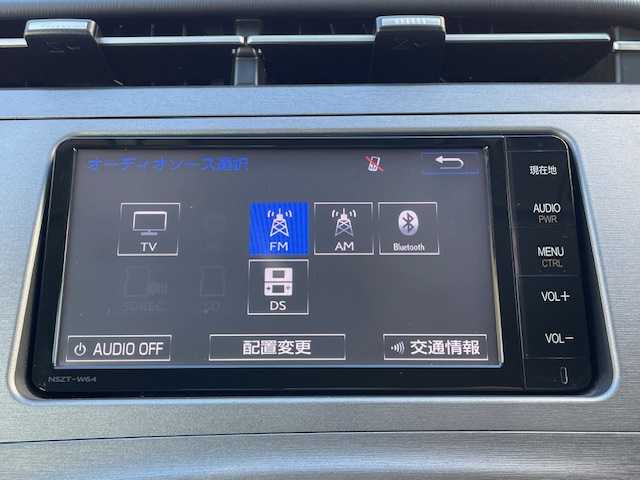 トヨタ プリウス G 青森県 2013(平25)年 8.3万km ホワイトパールクリスタルシャイン ワンオーナー/純正ナビ（フルセグ）/ＥＴＣ/ハーフレザーシート/クルーズコントロール/スペアキー/スタッドレスタイヤ積込