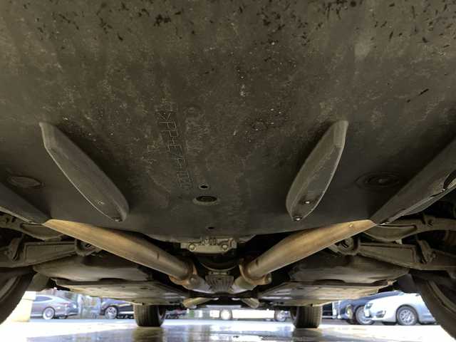 レクサス ＬＳ 600h バージョンC 秋田県 2013(平25)年 8.8万km ホワイトパールクリスタルシャイン サンルーフ /追従クルコン/プリクラッシュセーフティ/ブラインドスポットモニター/革シート /純正ナビ/（フルセグTV　Bluetooth CD DVD）　/バックカメラ　/前後ソナー　/前席メモリ付パワーシート　/シートベンチレーション/ヒーター　/電動リアゲート　/ETC