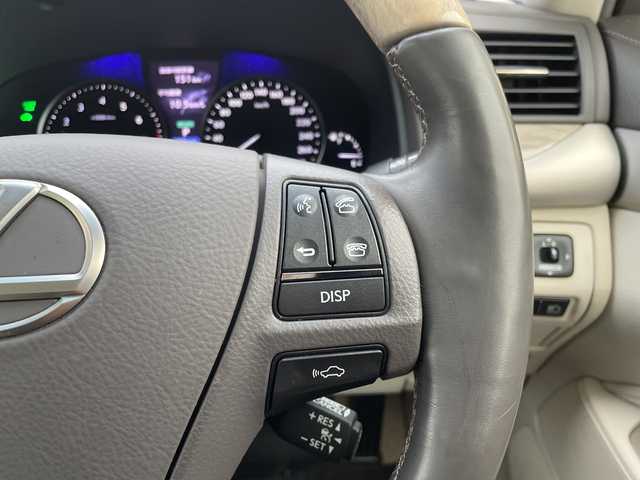 レクサス ＬＳ 600h バージョンC 秋田県 2013(平25)年 8.8万km ホワイトパールクリスタルシャイン サンルーフ /追従クルコン/プリクラッシュセーフティ/ブラインドスポットモニター/革シート /純正ナビ/（フルセグTV　Bluetooth CD DVD）　/バックカメラ　/前後ソナー　/前席メモリ付パワーシート　/シートベンチレーション/ヒーター　/電動リアゲート　/ETC