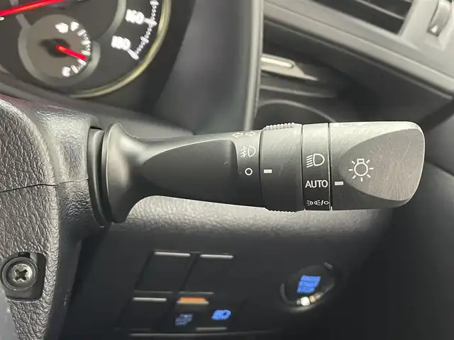 トヨタ アルファード S タイプゴールドⅢ 埼玉県 2022(令4)年 2.1万km ブラック サンルーフ　モデリスタ　後席モニター　ＢＳＭ　ワイヤレス充電　デジタルインナーミラー　両側パワースライドドア　オットマン　純正８型ナビ　バックカメラ　ＤＶＤ　ドライブレコーダー　ＥＴＣ　三眼