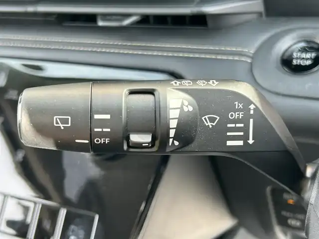 日産 セレナ e－パワー ハイウェイS V 90周年記念車 和歌山県 2024(令6)年 1.9万km プリズムホワイト 純正９インチナビ/フルセグTV/アラウンドビューモニター/デジタルインナーミラー/両側パワースライドドア/プロパイロット/エマージェンシーブレーキ/ブラインドスポットモニター/純正フロアマット/純正アルミホイール/ビルトインETC/革シート/シートバックテーブル/LEDヘッドライト/オートライト/オートマチックハイビーム