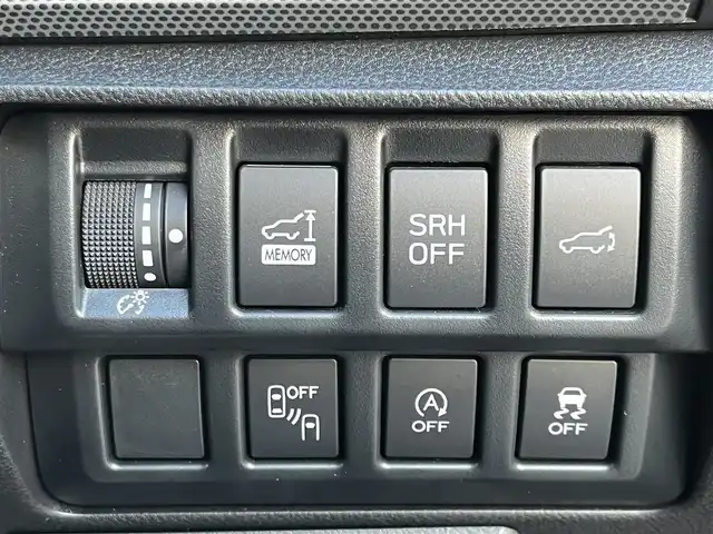 スバル フォレスター プレミアム 奈良県 2020(令2)年 5.1万km マグネタイトグレーメタリック ８インチ純正パナソニックナビ　/ＨＤＭＩ　/フルセグテレビ　/ｂｌｕｅｔｏｏｔｈ　/バックカメラ　/サイドカメラ　/電動リアゲート　/ＥＴＣ　/シートヒーター全席　/パワーシート　/フォグランプ　/アイサイト/アダブティブクルーズコントロール/コーナーセンサー/BSM/ステアリング連動ヘッドランプ