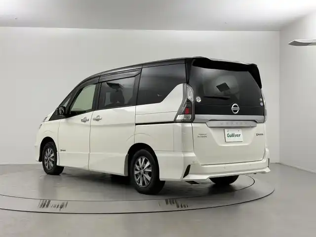 日産 セレナ