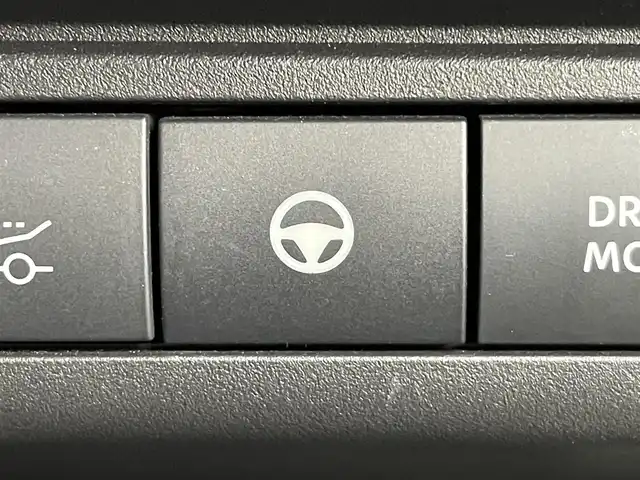 日産 セレナ e－パワー ルキシオン 群馬県 2023(令5)年 1.1万km ダイヤモンドブラック 100VAC電源(1500W)/純正12.3インチナビ/AM/FM/CD/DVD/BT/USB/HDMI/AppleCarPlay/AndroidAuto/フルセグTV/ビルトインETC2.0/ワイヤレス充電/アラウンドビューモニター/インテリジェントルームミラー/プロパイロット（ナビリンク機能付）/プロパイロットパーキング/アダプティブLEDヘッドライト/============/ハンズフリー両側パワースライドドア/エマージェンシーブレーキ/前方衝突予測警報(FCW)/車線逸脱防止支援システム(LI)＋車線逸脱警報(LDW)/後側方衝突防止支援システム(BSI)＋後側方車両検知警報(BSW)/後退時車両検知警報(RCTA)/ふらつき警報/踏み間違い衝突防止アシスト/標識検知機能/スマートキー/プッシュスタート