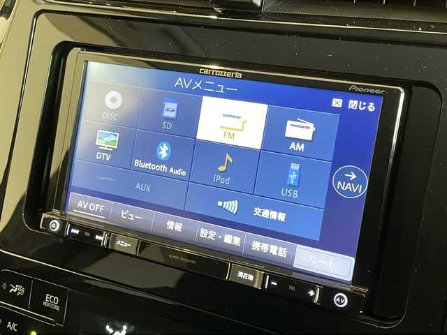 トヨタ プリウス S 福井県 2017(平29)年 6.3万km スーパーホワイトⅡ パイオニア7型ナビ（AVIC-RZ500）/ワンセグ/Bluetooth/バックモニター/ETC/アダプティブクルーズコントロール/エアロパーツ（F・S・R）/スマートキー/プッシュスタート/社外１５インチアルミホイール