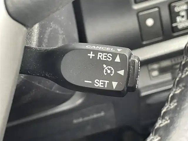 トヨタ ヴォクシー ZS 煌Ⅱ 福岡県 2019(平31)年 4.6万km ブラック フリップダウンモニター/純正９インチナビ（ＮＳＺＴ－Ｙ６８Ｔ）/フルセグTV/CD/DVD/BT/SD/AM/FM/両側パワースライドドア/PCS/LDA/PKSB/バックカメラ/ビルトインＥＴＣ２．０/クリアランスソナー/クルーズコントロール/LEDオートライト/オートハイビーム/フォグランプ/純正アルミ/ステアリングリモコン/スマートキー/プッシュスタート/テレビキャンセラー/ウォークスルー/シートバックテーブル/ロールサンシェード/ドアバイザー/電格ミラー