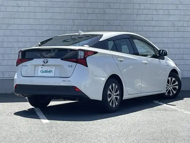 トヨタ プリウス A 愛知県 2020(令2)年 0.8万km ホワイトパールクリスタルシャイン ・純正メーカーオプションナビ（メモリー）/・全方位カメラ/・フルセグTV/・Bluetooth/USB/AUX接続/・ETC2.0/・パワーシート（D）/・サイドリフトシート（N）/・純正LEDヘッドライト/・オートマチックハイビーム/・衝突軽減ブレーキ/・レーンキープアシスト/・ブラインドスポットモニター/・コムテックドライブレコーダー（前後）/・スマートキー/・プッシュスタート