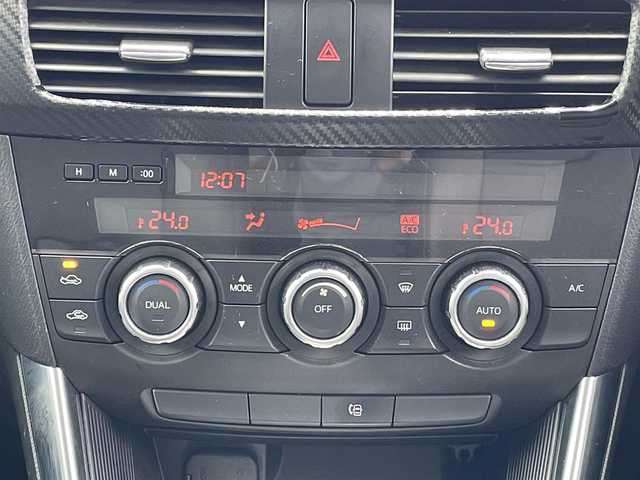 マツダ ＣＸ－５ XD 神奈川県 2012(平24)年 5.7万km ブラック 社外パーツ多数/・社外20インチAW/・D-MAX車高調/・社外HIDヘッドライト/・社外KEDテールレンズ/・社外グリル/純正パーツ車載/・純正17インチ夏タイヤ付き4本車載/・純正ヘッドライト/・純正テールレンズ/・純正グリル/社外ディスプレイオーディオ/・Bluetoothオーディオ/・スマホ連携/・バックカメラ/レザー調シートカバー/新車時手帳、取説