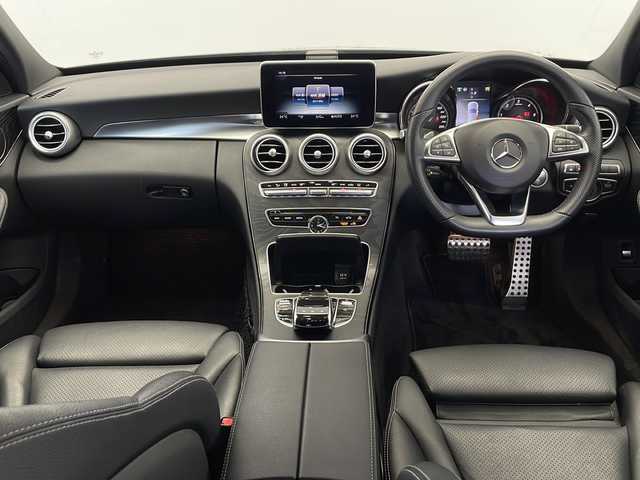 メルセデス・ベンツ Ｃ２２０ｄ ローレウスエディション 栃木県 2017(平29)年 5.6万km セレナイトグレー ディーゼル/純正メーカーOPナビ/（フルセグTV/BT）/バックカメラ/コーナーセンサー/ETC/パワーバックドア/パワーシート/シートヒーター/オートライト/LEDヘッドライト/横滑り防止装置/スマートキー/アイドリングストップ/純正アルミホイール/純正フロアマット