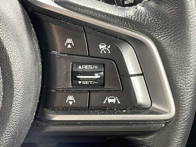 スバル インプレッサ スポーツ 1．6i－LアイサイトSスタイル 広島県 2018(平30)年 2.8万km ダークグレーメタリック 純正8型ナビ/バックカメラ/パドルシフト/アイサイト/・プリクラッシュブレーキ/・レーンキープアシスト/・レーダークルーズコントロール/・誤発進抑制機能/・ブラインドスポットモニター/LEDヘッドランプ/純正16インチAW/ETC/ドラレコ