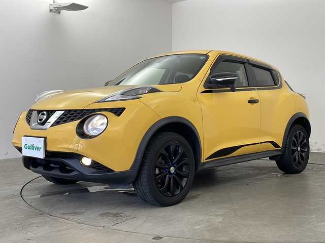 日産 ジューク 15RX パーソナライズパック 兵庫県 2015(平27)年 10.9万km サンライトイエロー ・純正SDナビ（フルセグ・BT・CD・DVD・USB・SD）/・ETC/・オートライト/・フォグランプ/・前後ドライブレコーダー/・横滑り防止装置/・ヘッドライトレベライザー/・アイドリングストップ/・純正17インチアルミホイール/・純正フロアマット/・ドアバイザー/・スマートキー/・プッシュスタート/・電動格納ミラー/・シートリフター
