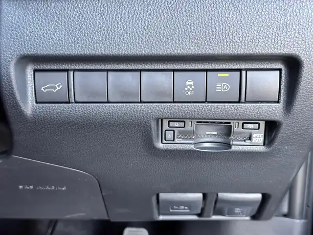 トヨタ ハリアー G 宮城県 2024(令6)年 1.4万km ブラック Toyota Safety Sense/ワンオーナー/純正ディスプレイオーディオ/【BT・USB・フルセグTV】/バックカメラ/純正18インチAW/レーダークルーズコントロール/レーントレーシングアシスト/ロードサインアシスト/ブラインドスポットモニター/リヤクロストラフィックアラート/オートハイビーム/パワーバックドア/デジタルインナーミラー/コーナーセンサー/ハーフレザーシート/パワーシート/電子パーキング/ブレーキホールド/DRIVEMODE/オートライト/LEDヘッドライト/LEDフォグ/ステアリングスイッチ/スマートキーX２/ETC