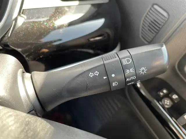 スズキ スペーシア カスタム HYBRID XS 熊本県 2018(平30)年 6.5万km アクティブイエロー 社外ＳＤナビ/・Blootooth/CD/DVD/USB/AM/FM/ipod/マルチAVブラウザ/SD/SMARTUSEN/・フルセグＴＶ/全方位カメラ/両側パワースライドドア/スズキセーフティサポート/・デュアルカメラブレーキサポート/・後退時ブレーキサポート/・ハイビームアシスト/・車線逸脱抑制機能/・ふらつき防止機能/車両接近通報装置/ヘッドアップディスプレイ/コーナーセンサー/ＬＥＤヘッドライト/ステアリングスイッチ/ロールサンシェード/エアバッグW＋サイド/オートライト/D席シートヒーター/盗難防止装置/革巻きステアリング/パワーモード/純正アルミホイール/純正フロアマット/スマートキー/ベンチシート/電動格納ミラー/ウィンカーミラー/フォグランプ