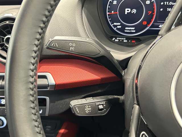 アウディ Ｑ２ 1．0 TFSI スポーツ 福岡県 2018(平30)年 4.1万km ブリリアントレッド 純正ナビ　/バーチャルコックピット　/フルセグＴＶ　/ＣＤ／ＤＶＤ再生　/バックカメラ　/前後ソナー　/ＡＣＣ　/ＢＳＭ　/レーンキープ　/パワーバックドア　/シートヒーター　/アドバンストキー　/ＬＥＤライト　/ＥＴＣ