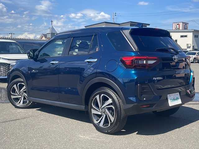 トヨタ ライズ Z 秋田県 2022(令4)年 0.8万km レーザーブルークリスタルシャイン 純正メモリナビ/純正CD/DVD/Bluetooth/フルセグ/バックカメラ/ETC/前後ドライブレコーダー/前席シートヒーター/４WD/純正17インチアルミ/スペアキー