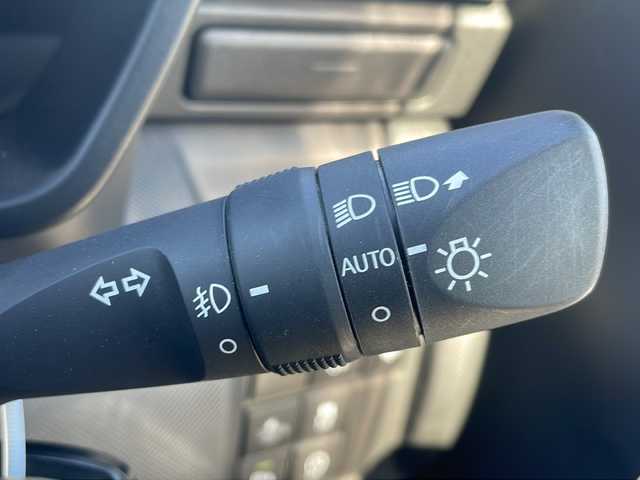 トヨタ ライズ Z 秋田県 2022(令4)年 0.8万km レーザーブルークリスタルシャイン 純正メモリナビ/純正CD/DVD/Bluetooth/フルセグ/バックカメラ/ETC/前後ドライブレコーダー/前席シートヒーター/４WD/純正17インチアルミ/スペアキー
