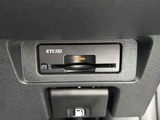 日産 ノート X 静岡県 2022(令4)年 2万km パール 9インチメーカーナビ/・フルセグTV/・Bluetooth接続/・USB入力端子/・AppleCarPlay/・AndroidAuto/プロパイロット/・先行車追従機能/・車線維持機能/・加減速制御/・ナビリンク機能/・標識検知機能/アラウンドビューモニター/BSM/追従クルコン/エマージェンシーブレーキ/スマートルームミラー/電動パーキングブレーキ/オートブレーキホールド/ワイヤレス充電/プッシュスタート/スマートキー/スペアキー/ETC2.0/ドラレコ/LEDオートライト・オートハイビーム/保証書/取扱説明書