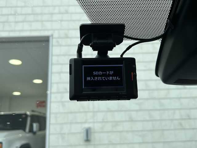 トヨタ シエンタ ハイブリッド G クエロ 長野県 2021(令3)年 2.4万km ブラックマイカ/ベージュ 2トーン .純正7インチSDナビゲーション　/CD DVD フルセグTV Bluetooth/・全方位カメラ/・ビルトインETC/・プリクラッシュセーフティ/・レーンキープアシスト/・オートマチックハイビーム　/.両側パワースライドドア　　/.クルーズコントロール　/.コーナーセンサー　/.シートヒーター(D/N)/・ステアリングヒーター/・ステアリングリモコン/・ドライブレコーダー/.スマートキー/・社外AW付き冬タイヤ積込有り