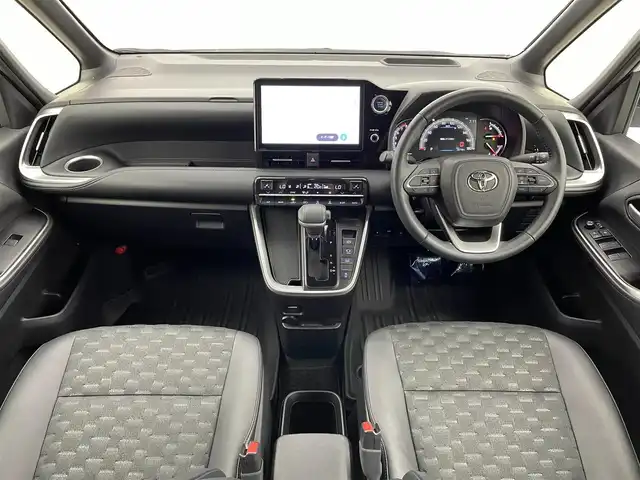 トヨタ ヴォクシー S－Z 宮城県 2022(令4)年 3.3万km ホワイトパールクリスタルシャイン 純正１０型コネクトナビ　/１４型フリップダウンモニター　/プロジェクター式三眼ＬＥＤヘッドランプ　/デジタルインナーミラー　/ドライビングサポートＰＫＧ　/ＨＵＤ　/アダプティブクルーズコントロール/プリクラッシュセーフティ/レーントレーシングアシスト/オートマチックハイビーム/クリアランスソナー/フルセグＴＶ　/ＣＤ／ＤＶＤプレーヤー/ＨＤＭＩ入力　/Bluetoothオーディオ/前後ドライブレコーダー/ETC2.0/禁煙
