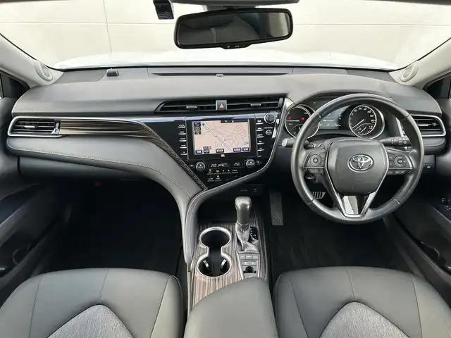 トヨタ カムリ G 茨城県 2019(令1)年 4.5万km プラチナホワイトパールマイカ モデリスタフルエアロ/メーカーOPナビ/　(AM/FM/BT)/JBLサウンド/フルセグ/バックカメラ/レーダークルーズコントロール/純正ドライブレコーダー/ビルドインETC2.0/サンルーフ/パワーシート/パワーバックドア/純正フロアマット/純正ドアバイザー/プッシュスタート/LEDヘッドライト/純正アルミホイール