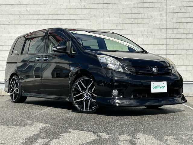 トヨタ アイシス プラタナ Vセレクション 富山県 2015(平27)年 8.2万km ブラック 純正ナビ/Bluetooth/フルセグTV/バックカメラ/社外エアロ/社外マフラー/社外ダウンサス/後付けコーナーセンサー/片側パワースライドドア/オートライト/オートエアコン/スマートキー/ウィンカーミラー/冬タイヤホイール積込/社外19インチホイール