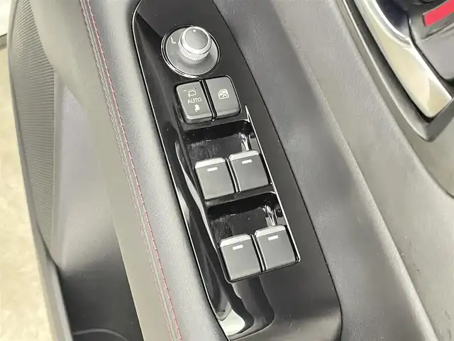 マツダ ＣＸ－５ XD ブラックトーンエディション 千葉県 2022(令4)年 3.2万km スノーフレイクホワイトパールマイカ i-ACTIVSENSE/・スマートブレーキサポート/・レーンキープアシスト/・ブラインドスポットモニタリング/・パーキングセンサー/12.3インチマツダコネクト/BT USB フルセグ スマートフォン連携/全方位カメラ/レーダークルーズコントロール/パワーバックドア/LEDオートライト/ハーフレザー/前席シートヒーター/D席パワーシート/純正19インチアルミホイール/革巻きステアリング/ステアリングスイッチ/パーキングスイッチ/ブレーキホールド/プッシュスタート/スマートキー/ETC