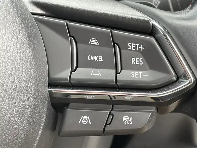 マツダ ＣＸ－５ XD ブラックトーンエディション 千葉県 2022(令4)年 3.2万km スノーフレイクホワイトパールマイカ i-ACTIVSENSE/・スマートブレーキサポート/・レーンキープアシスト/・ブラインドスポットモニタリング/・パーキングセンサー/12.3インチマツダコネクト/BT USB フルセグ スマートフォン連携/全方位カメラ/レーダークルーズコントロール/パワーバックドア/LEDオートライト/ハーフレザー/前席シートヒーター/D席パワーシート/純正19インチアルミホイール/革巻きステアリング/ステアリングスイッチ/パーキングスイッチ/ブレーキホールド/プッシュスタート/スマートキー/ETC