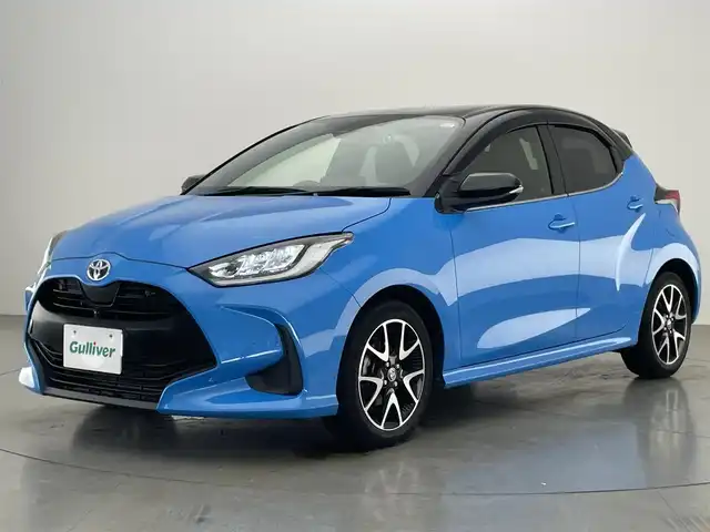 トヨタ ヤリス ハイブリッド Z 愛知県 2020(令2)年 5.6万km ブラック/シアンメタリック 純正8インチディスプレイオーディオ/ディーラーオプション１６インチアルミホイール/トヨタセーフティセンス/Miracast/ブラインドスポットモニター/アラウンドビューモニター/シートヒーター/レーダークルーズコントロール/ETC２．０/ドライブレコーダー/コーナーセンサー/フルセグTV/LEDオートライト/カーテンエアバック/衝突被害軽減ブレーキ/純正フロアマット/禁煙車