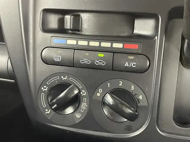 スズキ ハスラー A 群馬県 2015(平27)年 6.7万km ブルーイッシュブラックパール3 社外オーディオデッキ　ヘッドライトレベライザー　ベンチシート　社外フロアマット　純正ドアバイザー　リモコンキー　スペアキー　エアコン　ダブルエアバッグ　横滑り防止装置　パワーウィンドウ　パワステ