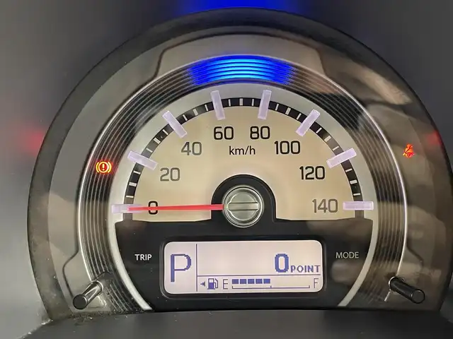 スズキ ハスラー A 群馬県 2015(平27)年 6.7万km ブルーイッシュブラックパール3 社外オーディオデッキ　ヘッドライトレベライザー　ベンチシート　社外フロアマット　純正ドアバイザー　リモコンキー　スペアキー　エアコン　ダブルエアバッグ　横滑り防止装置　パワーウィンドウ　パワステ