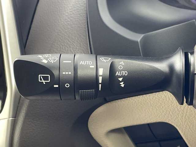 トヨタ ランドクルーザー プラド TX Lパッケージ マットブラED 岐阜県 2022(令4)年 3.8万km ホワイトパールクリスタルシャイン サンルーフ/純正9インチSDナビ/・フルセグ/BT/CD/DVD/本革シート【ベージュ】/トヨタセーフティセンス/前席シートヒーター/エアシート/ルーフレール/防眩インナーミラー/前後ドライブレコーダー/ステアリングスイッチ/スマートキー/ビルトインETC/スマートキー/LEDヘッドライト/フォグランプ