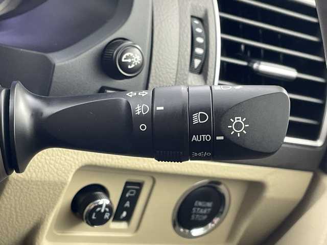 トヨタ ランドクルーザー プラド TX Lパッケージ マットブラED 岐阜県 2022(令4)年 3.8万km ホワイトパールクリスタルシャイン サンルーフ/純正9インチSDナビ/・フルセグ/BT/CD/DVD/本革シート【ベージュ】/トヨタセーフティセンス/前席シートヒーター/エアシート/ルーフレール/防眩インナーミラー/前後ドライブレコーダー/ステアリングスイッチ/スマートキー/ビルトインETC/スマートキー/LEDヘッドライト/フォグランプ