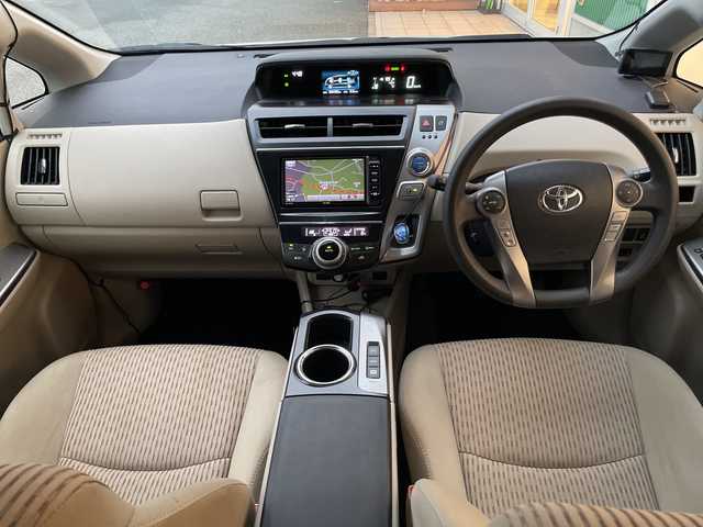 トヨタ プリウス α S 福岡県 2015(平27)年 7万km ホワイトパールクリスタルシャイン 社外ECLIPSE７インチナビ/　（AM/FM/CD/DVD/SD/SDREC/BT/フルセグ/バック）/ミラー一体型ドライブレコーダー（前後）/ワンオーナー/コーナーセンサー（前）/ETC/純正ドアバイザー/電格ミラー/ステアリングリモコン/フォグランプ/プッシュスタート/純正マット/オートライト