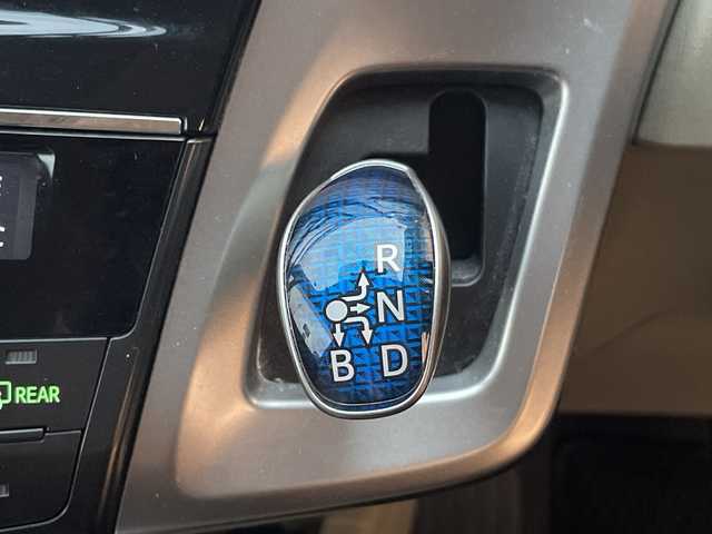 トヨタ プリウス α S 福岡県 2015(平27)年 7万km ホワイトパールクリスタルシャイン 社外ECLIPSE７インチナビ/　（AM/FM/CD/DVD/SD/SDREC/BT/フルセグ/バック）/ミラー一体型ドライブレコーダー（前後）/ワンオーナー/コーナーセンサー（前）/ETC/純正ドアバイザー/電格ミラー/ステアリングリモコン/フォグランプ/プッシュスタート/純正マット/オートライト