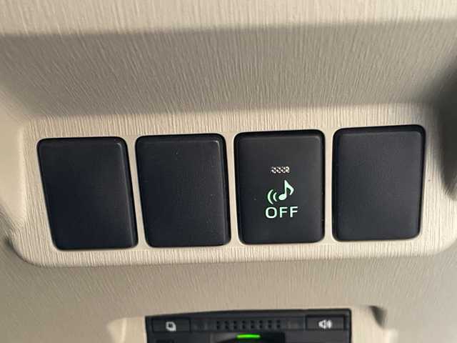 トヨタ プリウス α S 福岡県 2015(平27)年 7万km ホワイトパールクリスタルシャイン 社外ECLIPSE７インチナビ/　（AM/FM/CD/DVD/SD/SDREC/BT/フルセグ/バック）/ミラー一体型ドライブレコーダー（前後）/ワンオーナー/コーナーセンサー（前）/ETC/純正ドアバイザー/電格ミラー/ステアリングリモコン/フォグランプ/プッシュスタート/純正マット/オートライト