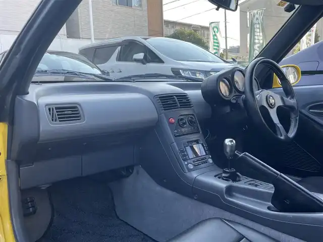 ホンダ ビート 兵庫県 1991(平3)年 6.6万km 黄 /MOMOステアリング//ETC//幌張替（ダークブルー）//パワーウィンドウ//シートカバー