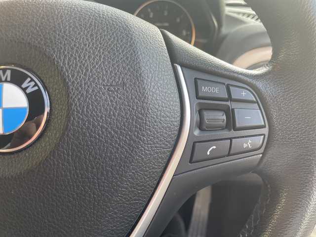 ＢＭＷ １１８ｄ 高知県 2017(平29)年 9.7万km 白 バックカメラ/メモリナビ/プッシュスタート/ETC/アイドリングストップ/アルミホイール/オートライト/Bluetooth接続/クルーズコントロール