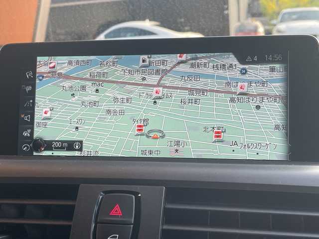 ＢＭＷ １１８ｄ 高知県 2017(平29)年 9.7万km 白 バックカメラ/メモリナビ/プッシュスタート/ETC/アイドリングストップ/アルミホイール/オートライト/Bluetooth接続/クルーズコントロール