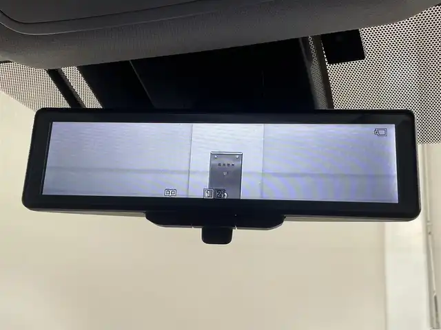 トヨタ プリウス A プレミアム　ツーリングセレ 愛知県 2021(令3)年 8.4万km プラチナホワイトパールマイカ 純正９インチナビ　/（AM/FM/DISC/フルセグTV/SD/Bluetooth)/モデリスタフルエアロ　/ワイヤレス充電　/トヨタセーフティセンス　/　　-衝突軽減ブレーキ/　　-レーンキープアシスト/　　-オートマチックハイビーム/　　-レーダークルーズコントロール/ＡＣ１００Ｖ　/インテリジェントパーキングアシスト/シートヒーター/エアシート　/ビルトインＥＴＣ　/バックカメラ/ブラインドスポットモニター　/デジタルインナーミラー　/ヘッドアップディスプレイ/クリアランスソナー/ＬＥＤヘッドライト/LEDフォグランプ/パワーシート/ドライブレコーダー/純正フロアマット/黒レザーシート