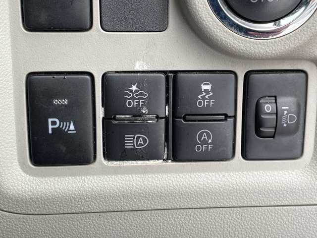 トヨタ パッソ X　S 青森県 2019(令1)年 6.3万km マゼンタベリーマイカM ４WD/社外ナビ/フルセグTV/CD/DVD/BT/バックカメラ/D席シートヒーター/スマートキー/プッシュスタート/オートマチックハイビーム/アイドリングストップ/衝突被害軽減ブレーキ/社外14インチAW付サマータイヤ