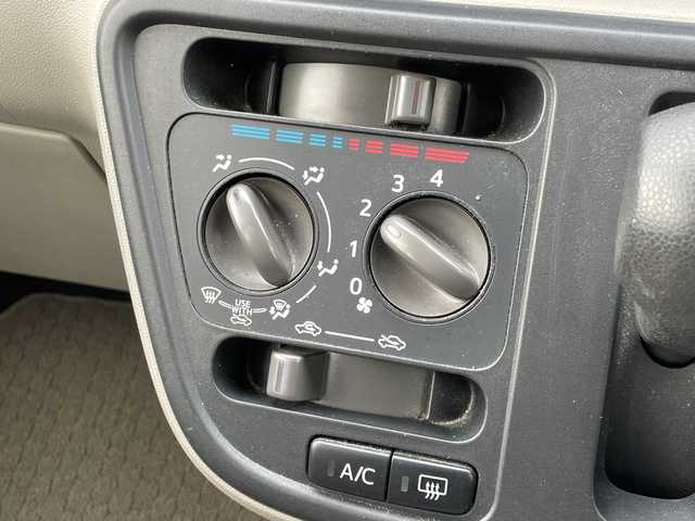 トヨタ パッソ X　S 青森県 2019(令1)年 6.3万km マゼンタベリーマイカM ４WD/社外ナビ/フルセグTV/CD/DVD/BT/バックカメラ/D席シートヒーター/スマートキー/プッシュスタート/オートマチックハイビーム/アイドリングストップ/衝突被害軽減ブレーキ/社外14インチAW付サマータイヤ