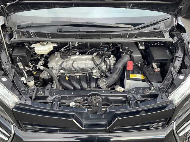 トヨタ ヴォクシー ZS 煌Ⅱ 岩手県 2019(令1)年 7.5万km ブラック 純正10インチナビ(CD/DVD/SD/ラジオ/BT)/純正フリップダウンモニター/フルセグテレビ/バックカメラ/両側パワースライドドア/プリクラッシュセーフティ/レーンディパチャーアラート/オートマチックハイビーム/クルーズコントロール/ビルトインETC/横滑り防止機能/コーナーセンサー/アイドリングストップ/プッシュスタート/スマートキー/ステアリングスイッチ/2列目サンシェード/純正16inアルミホイール/電動格納ミラー/ウィンカーミラー/ドアバイザー