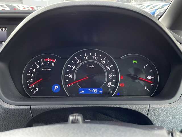 トヨタ ヴォクシー ZS 煌Ⅱ 岩手県 2019(令1)年 7.5万km ブラック 純正10インチナビ(CD/DVD/SD/ラジオ/BT)/純正フリップダウンモニター/フルセグテレビ/バックカメラ/両側パワースライドドア/プリクラッシュセーフティ/レーンディパチャーアラート/オートマチックハイビーム/クルーズコントロール/ビルトインETC/横滑り防止機能/コーナーセンサー/アイドリングストップ/プッシュスタート/スマートキー/ステアリングスイッチ/2列目サンシェード/純正16inアルミホイール/電動格納ミラー/ウィンカーミラー/ドアバイザー