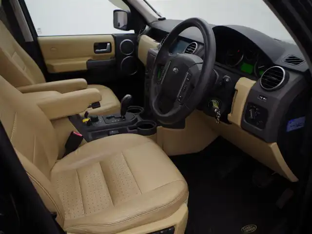 4WD ナビSR革パワーシートヒーターETCクルコン  特別セール品 ディスカバリー3 HSE