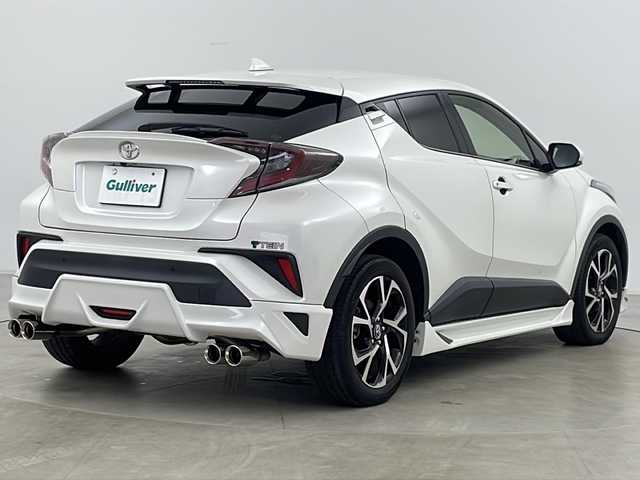 トヨタ Ｃ－ＨＲ G－T 道央・札幌 2017(平29)年 3.1万km ホワイトパールクリスタルシャイン ・禁煙車/・社外ナビ&BT&DVD&CD/・バックカメラ/・TRDフルエアロ/・GANADORマフラー/・TEIN車高調積込み/・レーダークルーズコントロール/・レーンキープアシスト/・コーナーセンサー/・衝突軽減ブレーキ/・横滑り防止/・前席シートヒーター/・社外ビルトインETC/・純正フロアマット/・LEDヘッドライト/・オートライト/・オートマチックハイビーム/・純正18インチアルミホイール/・スマートキー
